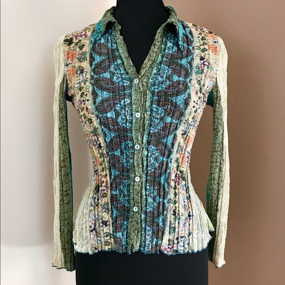 Alberto Makali Lace Crinkle Blouse